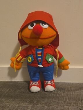1990 Dress Me Up Ernie